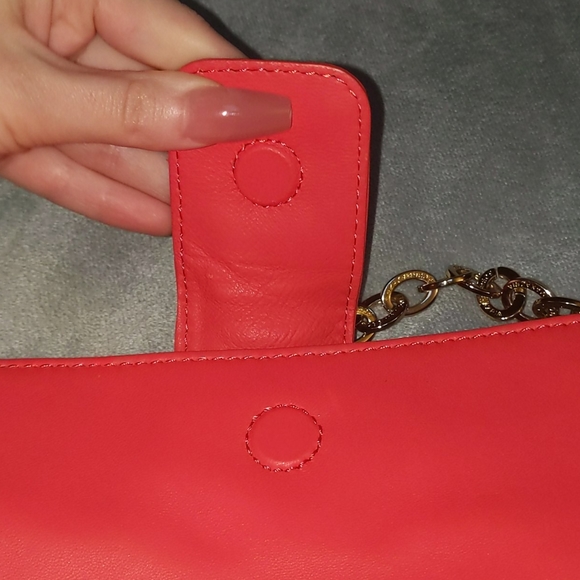 BCBGMaxAzria bag - Picture 11 of 16